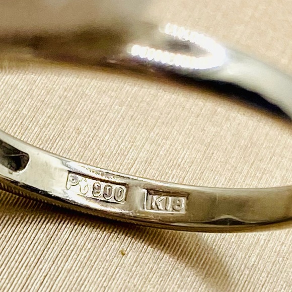 EUC Estate Platinum Natural Emerald & Diamond Ring w/ 18k Yellow Gold Accents - Picture 13 of 15